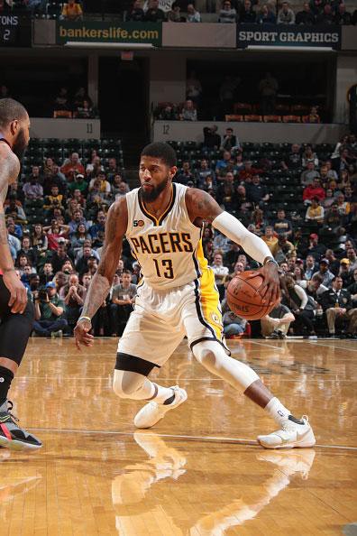 赛场下的友 赛场下的友